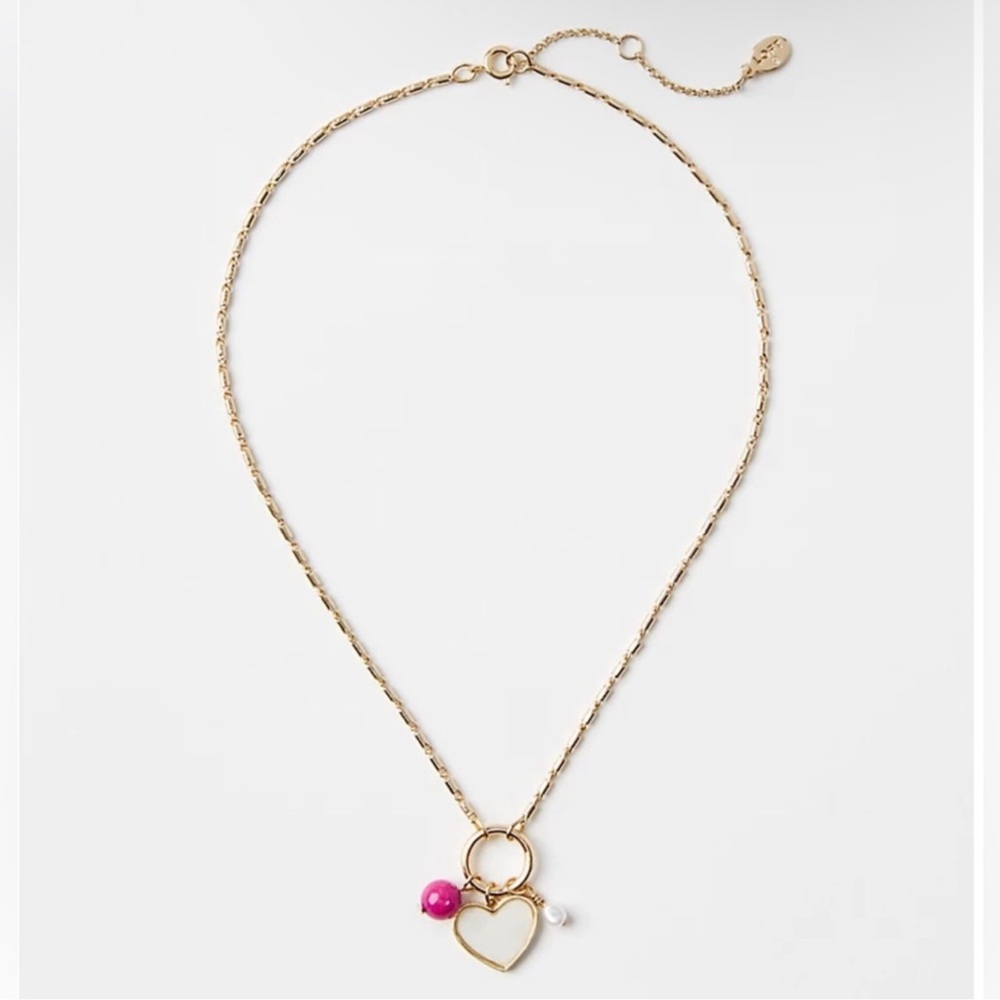 ✨3/$30✨ NWT Loft Mother of Pearl Heart Cluster Necklace